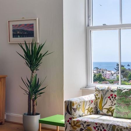 Manacles - Spacious Flat Near Beach With Sea Views & Parking 法尔茅斯 外观 照片