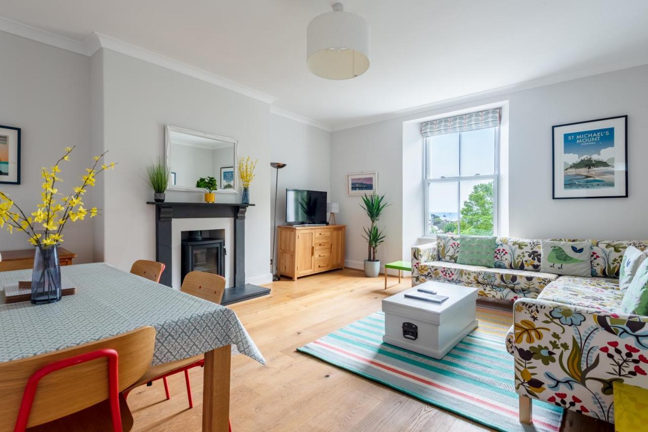 Manacles - Spacious Flat Near Beach With Sea Views & Parking 法尔茅斯 外观 照片