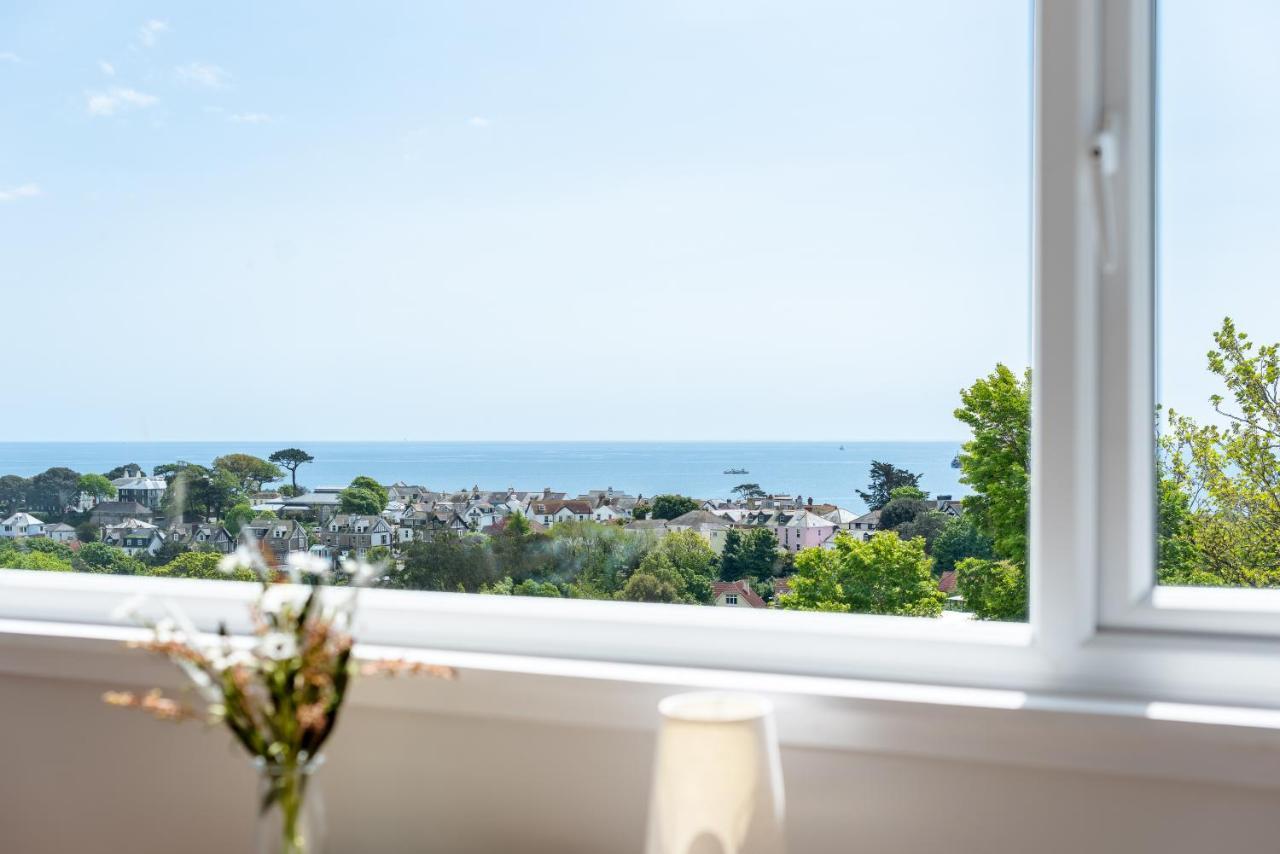 Manacles - Spacious Flat Near Beach With Sea Views & Parking 法尔茅斯 外观 照片