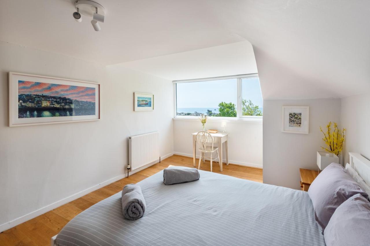 Manacles - Spacious Flat Near Beach With Sea Views & Parking 法尔茅斯 外观 照片